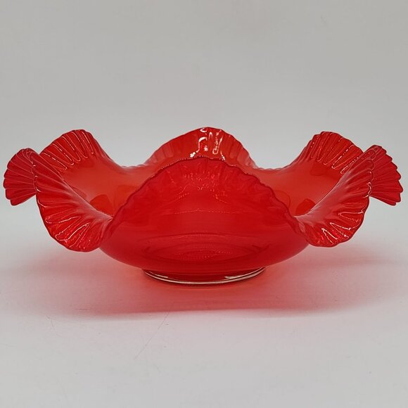 Victorian Antique Red Glass Bowl With Ruffled Edges Decorative Centerpiece - Picture 2 of 7